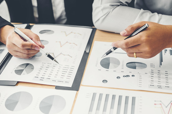 營(yíng)銷(xiāo)團(tuán)隊(duì)賦能:培養(yǎng)高績(jī)效營(yíng)銷(xiāo)人才 營(yíng)銷(xiāo)團(tuán)隊(duì)賦能:培養(yǎng)高績(jī)效營(yíng)銷(xiāo)人才