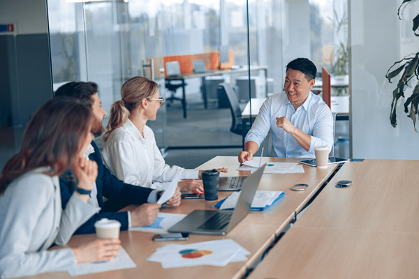 員工職業(yè)生涯規(guī)劃:實(shí)現(xiàn)個(gè)人與企業(yè)的共同成長(zhǎng) 員工職業(yè)生涯規(guī)劃:實(shí)現(xiàn)個(gè)人與企業(yè)的共同成長(zhǎng)