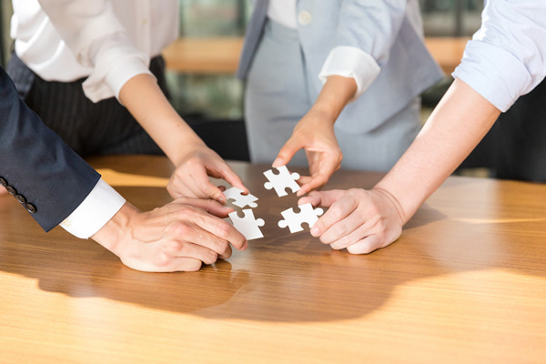 創(chuàng)新?tīng)I(yíng)銷(xiāo)策略，打破市場(chǎng)壁壘，實(shí)現(xiàn)業(yè)績(jī)飆升