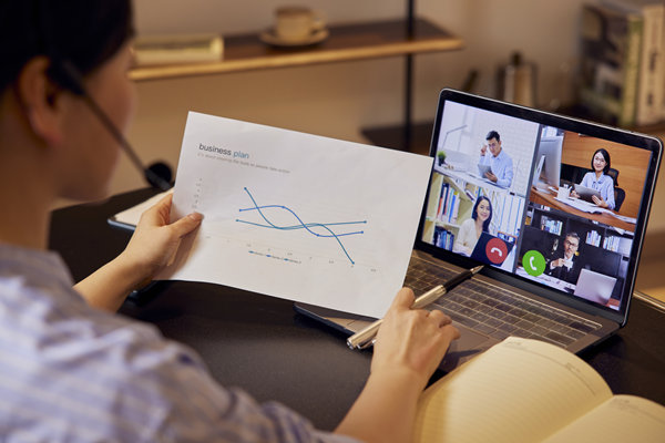 員工培訓(xùn)與發(fā)展：提升技能，實(shí)現(xiàn)卓越績(jī)效