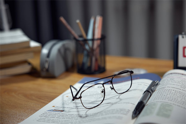 創(chuàng)新管理策略，推動(dòng)企業(yè)高效運(yùn)營(yíng)與持續(xù)成長(zhǎng)