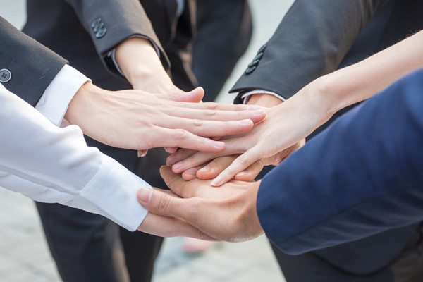 績效考核結(jié)果與薪酬強(qiáng)掛鉤，激發(fā)員工的潛力！